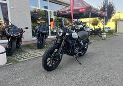 Ducati Scrambler 800 Icon Dark (2021 - 22) usata