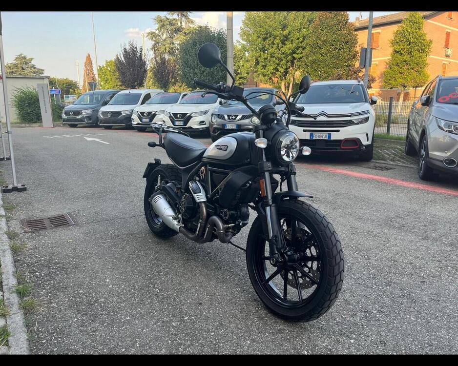 Ducati Scrambler 800 Icon Dark (2021 - 22) (3)