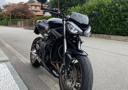 Triumph Street Triple RS (2020 - 22) usata
