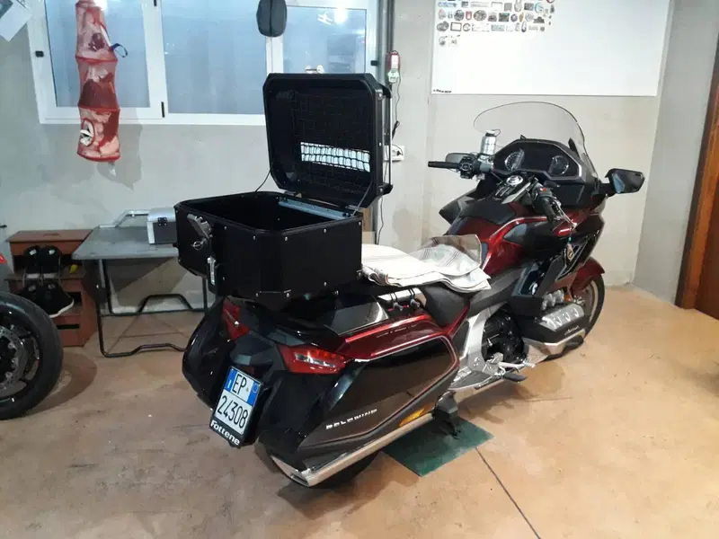 Honda GL 1800 Gold Wing DCT (2020) (9)
