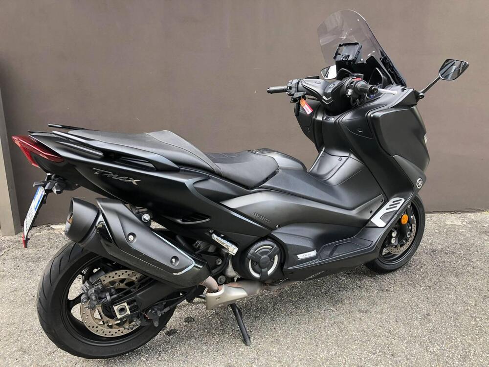 Yamaha T-Max 560 (2020 - 21) (3)