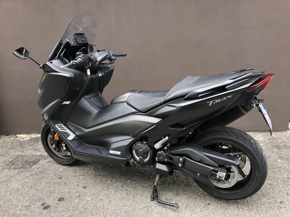 Yamaha T-Max 560 (2020 - 21) (4)