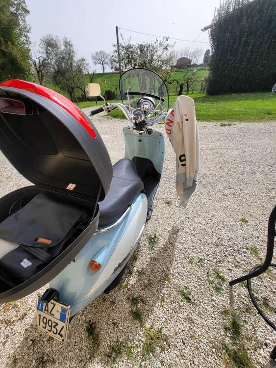 Aprilia Habana 125 Custom (1999 - 01) (2)