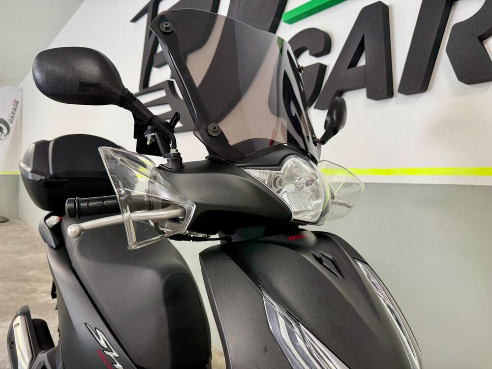 Honda SH 150 i ABS (2013 - 16) (3)