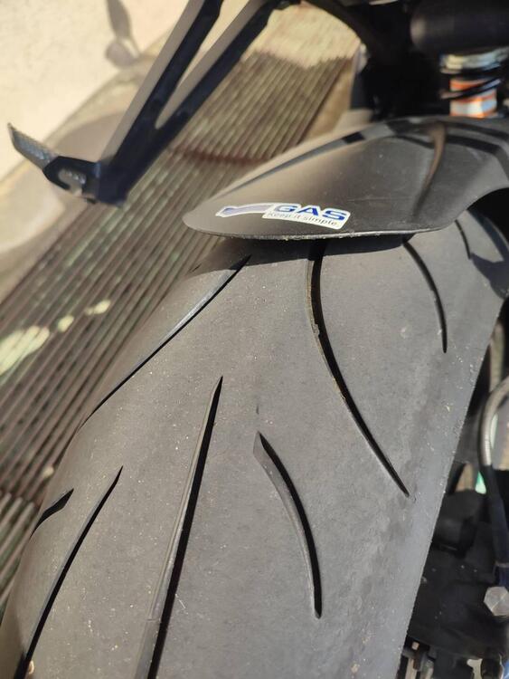 Suzuki GSX R 750 (2011 - 17) (5)