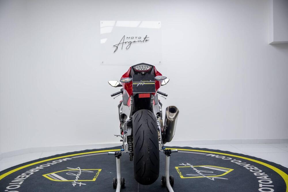 Honda CBR 1000 RR-R Fireblade (2020 - 21) (3)