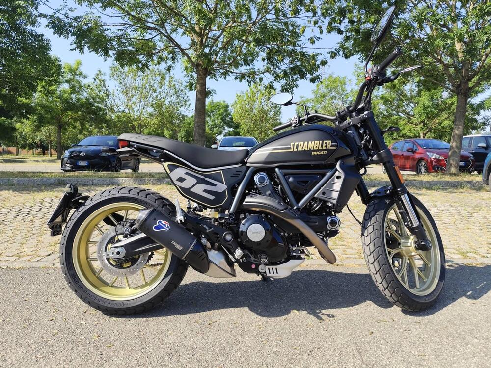 Ducati Scrambler 800 Full Throttle (2025)