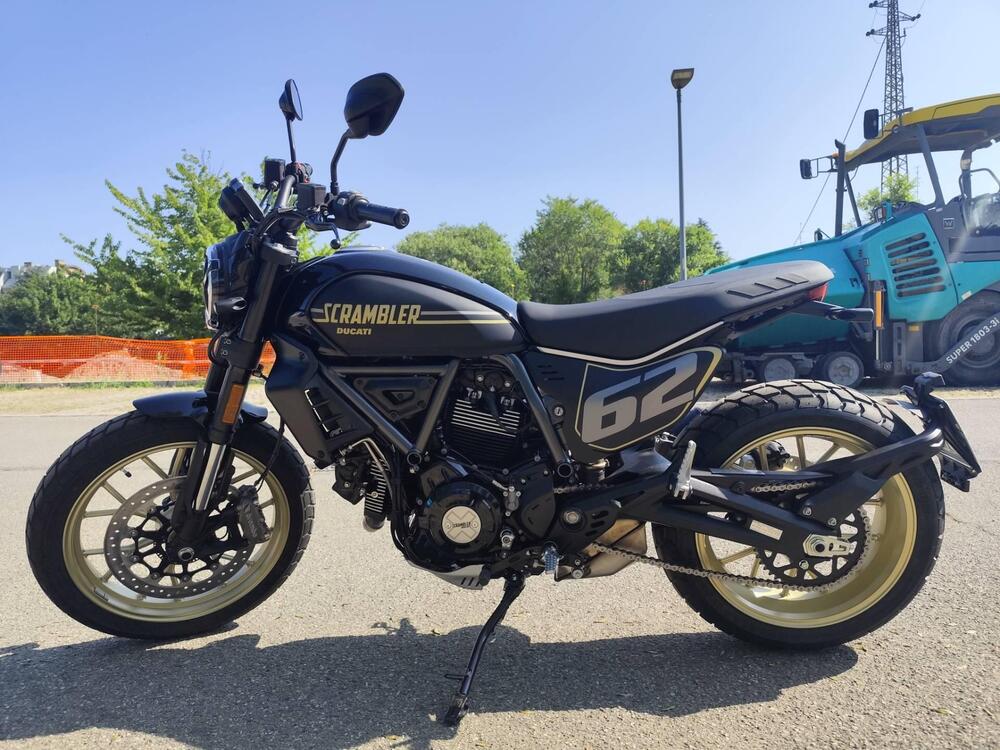 Ducati Scrambler 800 Full Throttle (2025) (3)