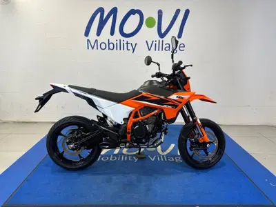 KTM 125 SMC R (2025 - 26) nuova