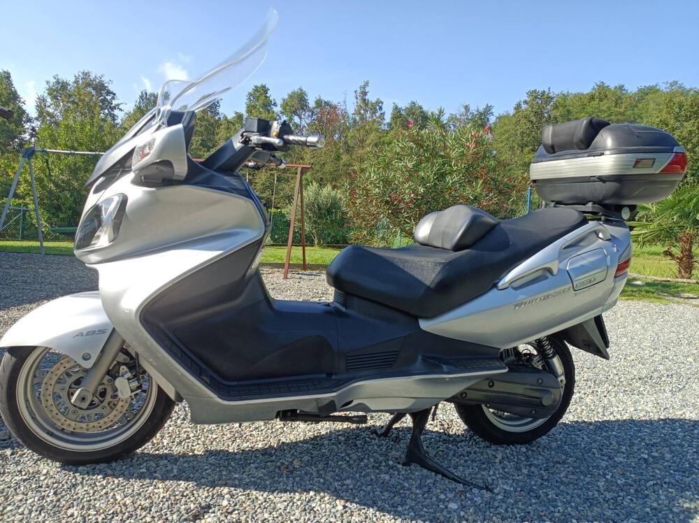 Suzuki Burgman AN 650 Executive ABS (2006 - 12) (2)