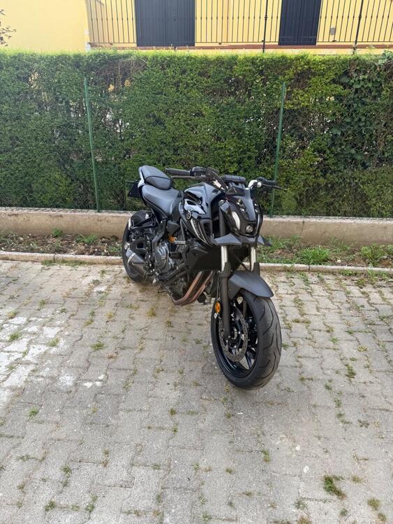 Yamaha MT-07 Pure (2023 - 25) (2)