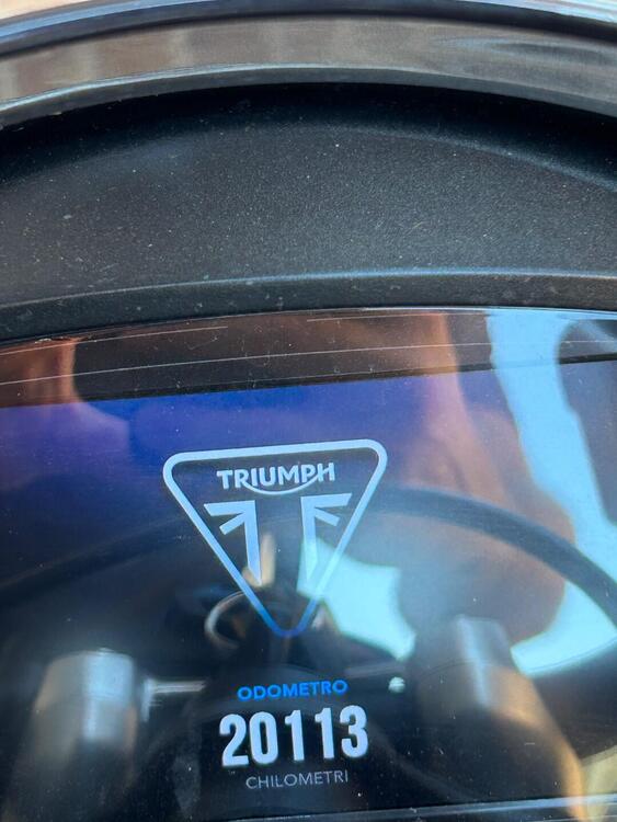 Triumph Street Triple RS (2017 - 19) (4)