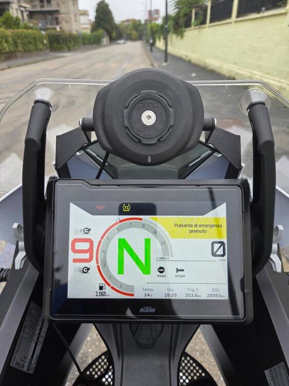 KTM 1290 Super Adventure R (2022 - 25) (4)