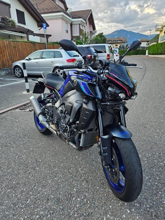 Yamaha MT-10 (2022 - 25) (2)