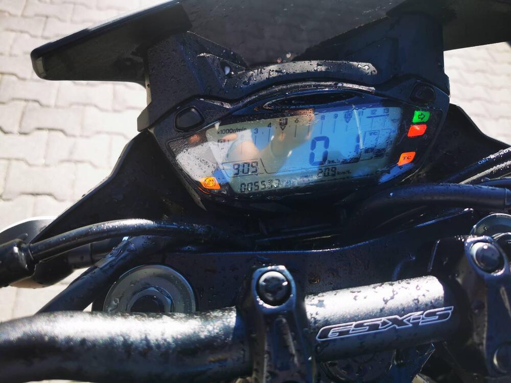 Suzuki GSX S 750 Z Yugen (2018 - 20) (3)