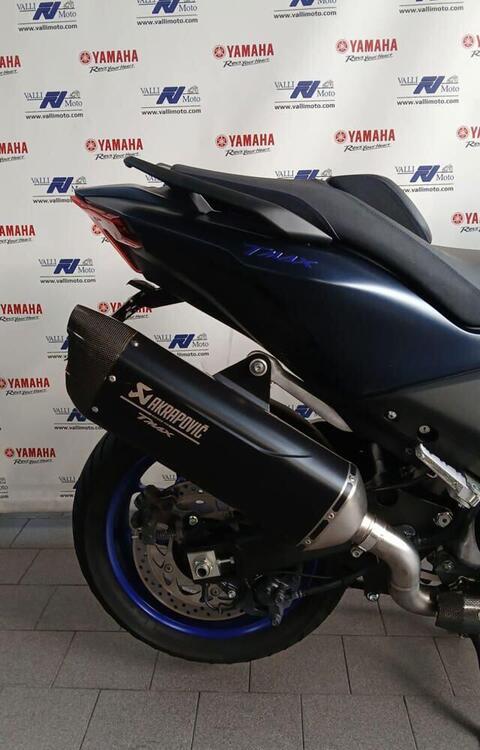 Yamaha T-Max 560 (2022 - 24) (4)
