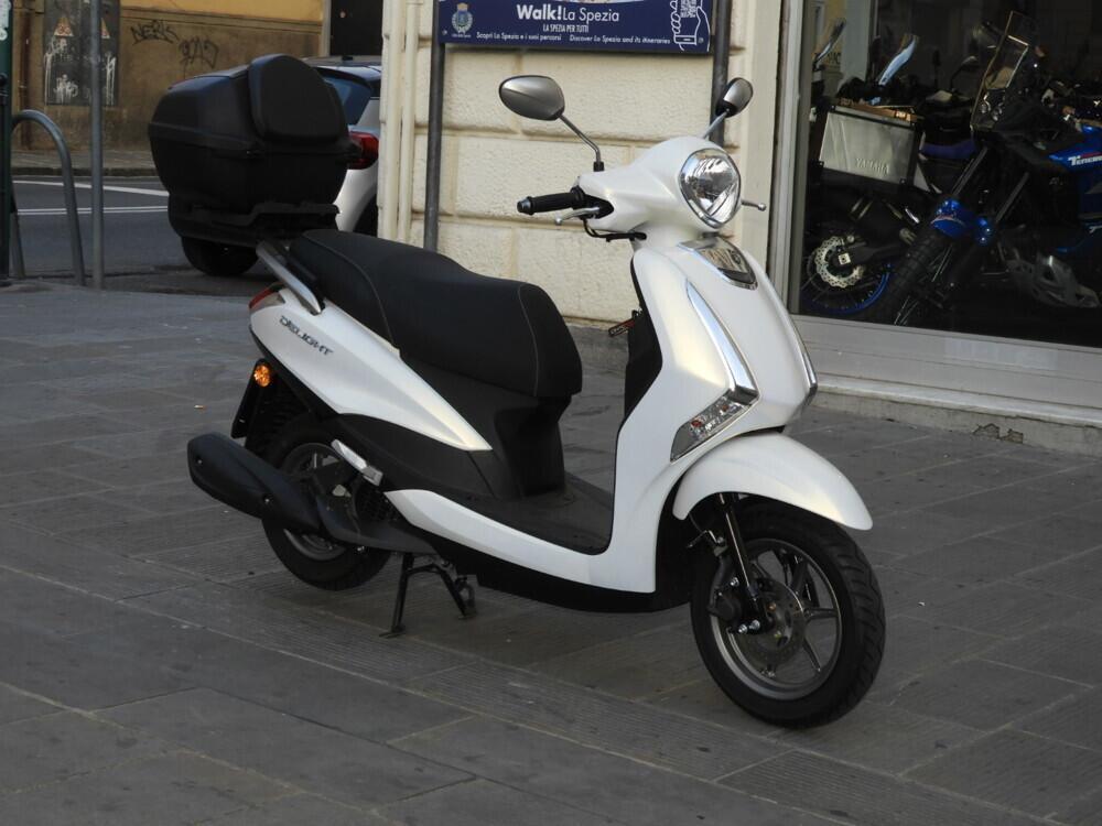 Yamaha D'Elight 125 (2021 - 25) (2)