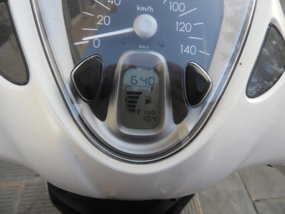 Yamaha D'Elight 125 (2021 - 25) (5)