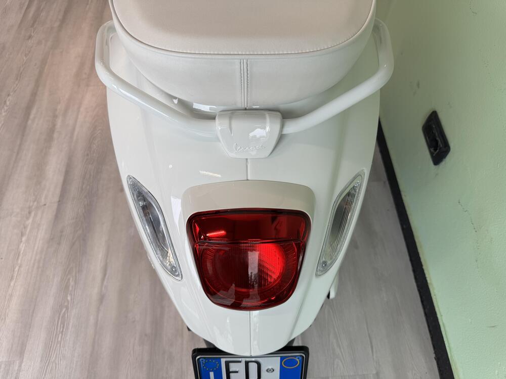 Vespa Sprint 125 Justin Bieber (2022 - 24) (5)