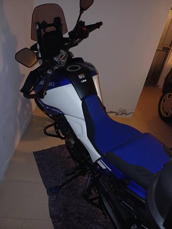 Suzuki V-Strom 1050DE (2023 - 24) (2)