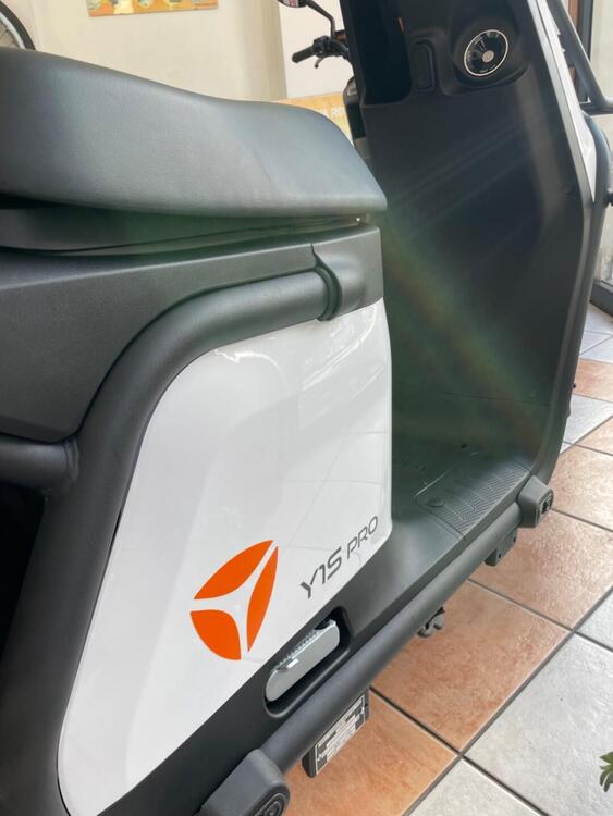 Yadea Y1S Pro (2023 - 25) (5)