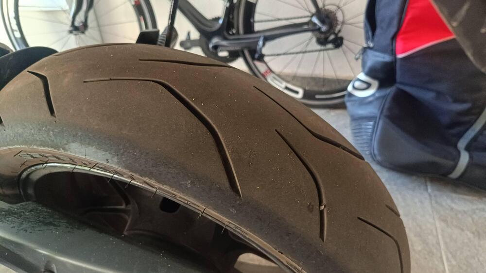 Kawasaki ER-6N (2009 - 11) (5)