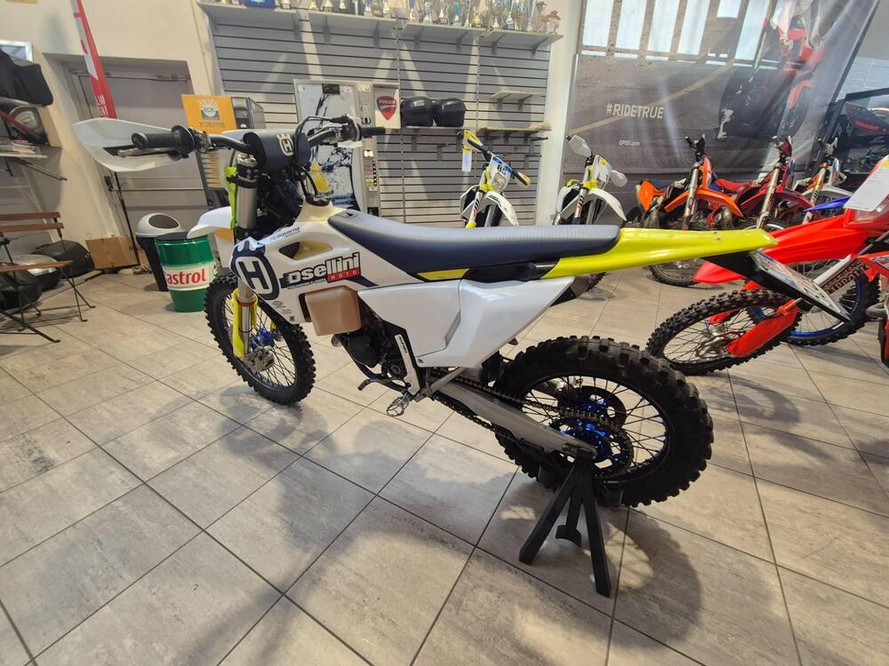 Husqvarna TE 125 (2025) (5)