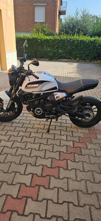 Moto Morini SEIEMMEZZO STR (2022 - 25) (3)