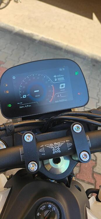 Moto Morini SEIEMMEZZO STR (2022 - 25) (5)