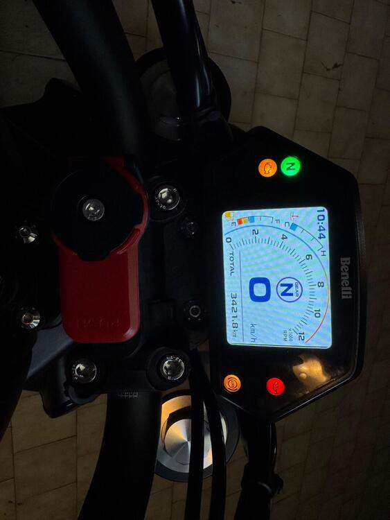 Benelli 502 C (2021 - 25) (5)