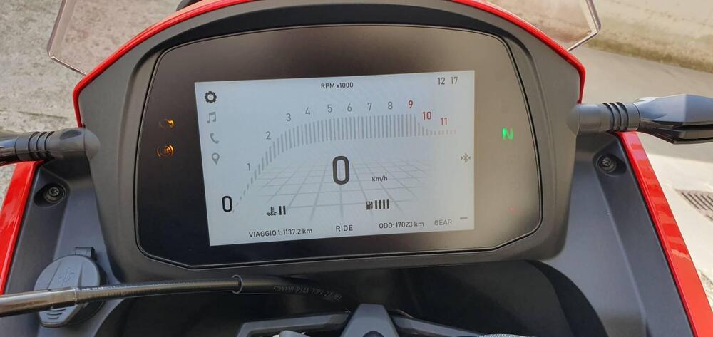 Moto Morini X-Cape 650 (2021 - 25) (3)