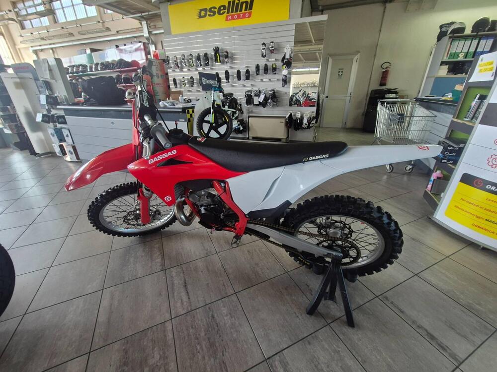 GASGAS EC 250 (2022) (2)