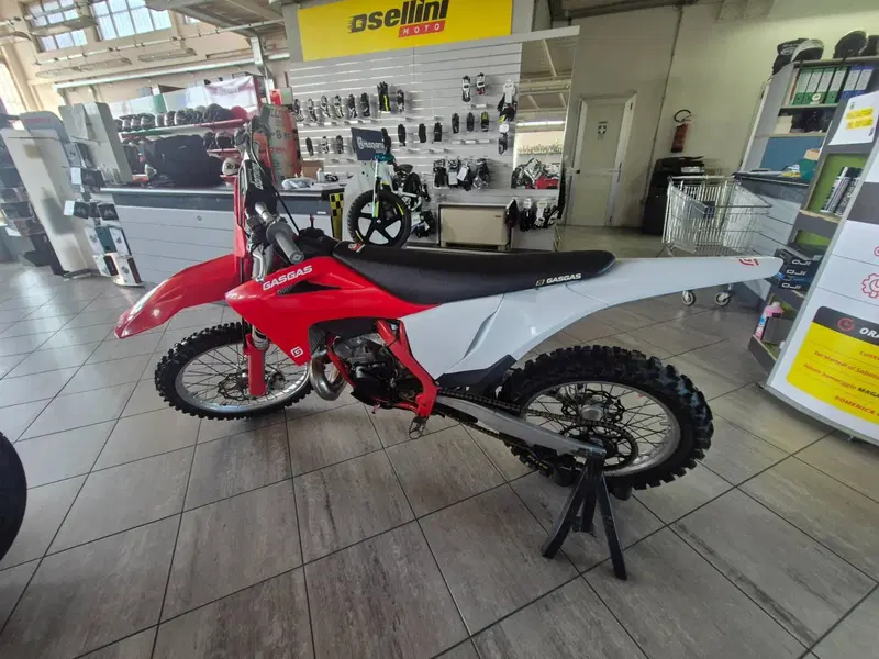 GASGAS EC 250 (2022) (3)