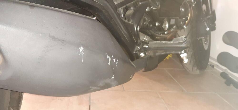 Moto Morini SEIEMMEZZO STR (2022 - 25) (4)