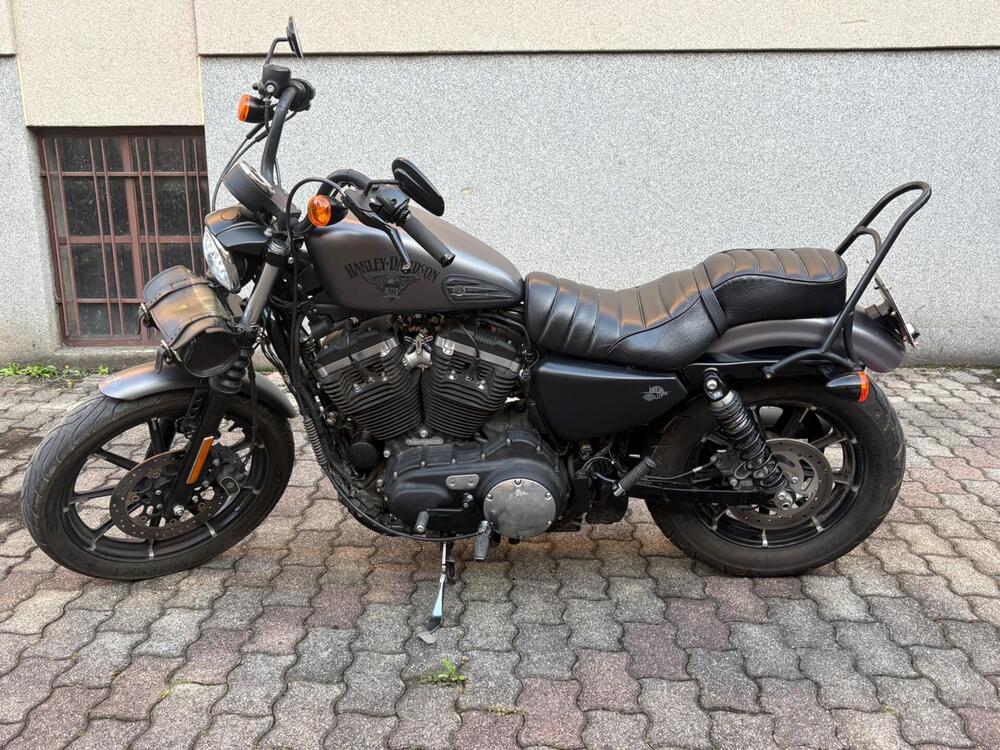 Harley-Davidson 883 Iron (2017 - 20) - XL 883N (4)