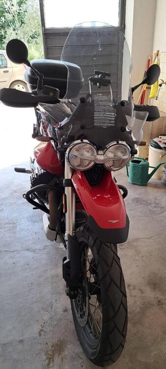 Moto Guzzi V85 TT (2019 - 20) (4)