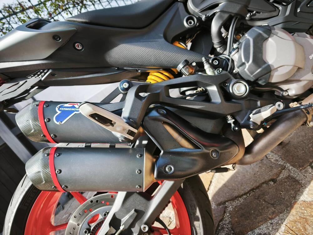 Ducati Monster 937 + (2021 - 25) (5)