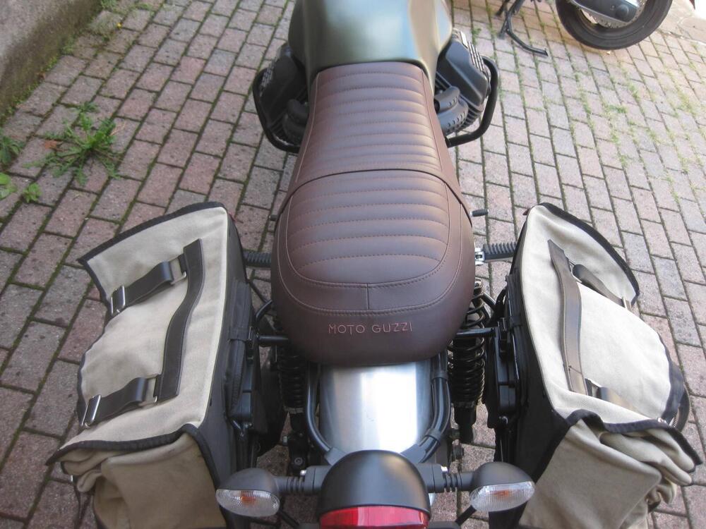 Moto Guzzi V7 III Rough (2018 - 20) (3)