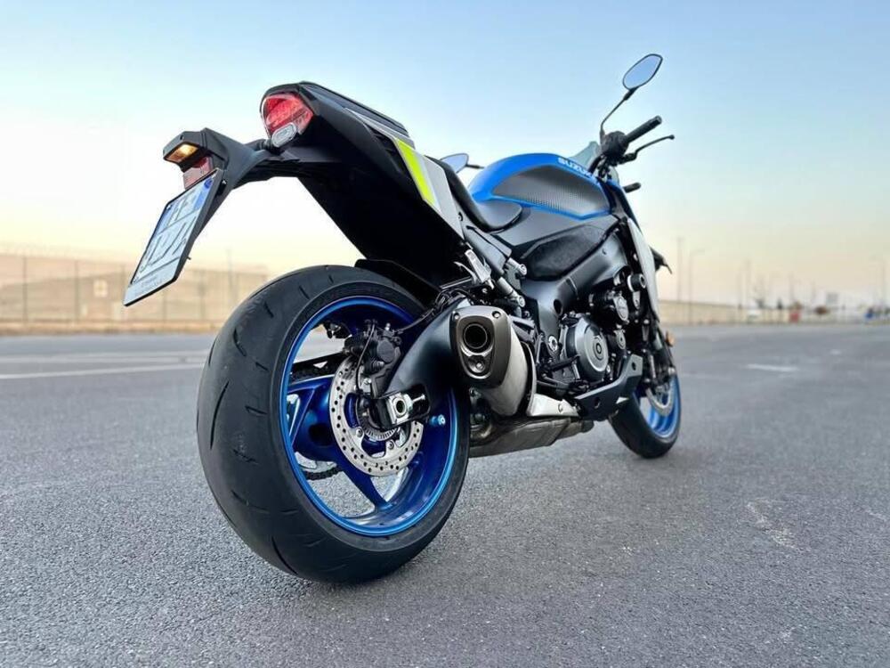 Suzuki GSX-S1000 (2021 - 25) (4)