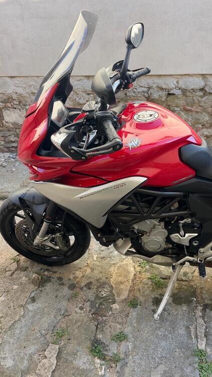 MV Agusta Turismo Veloce 800 (2014 - 16) (3)