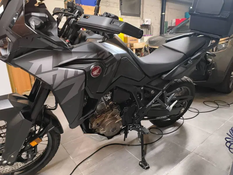 Honda Africa Twin CRF 1100L DCT (2022 - 23) (9)