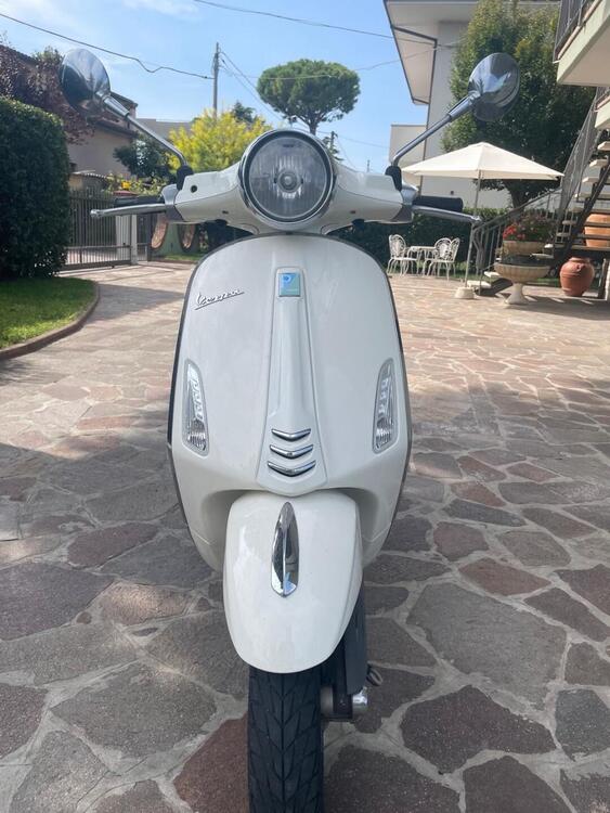 Vespa Primavera 125 3V i-get ABS (2017 - 18)