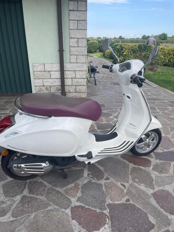 Vespa Primavera 125 3V i-get ABS (2017 - 18) (4)