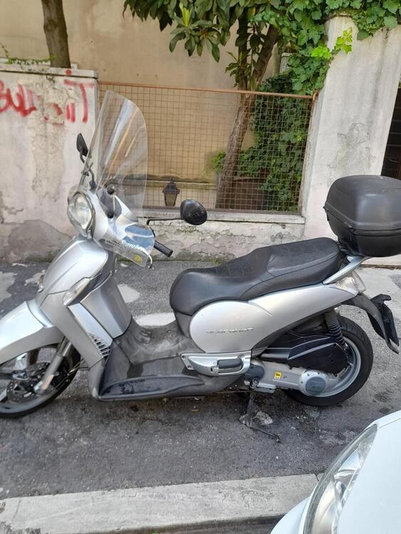 Aprilia Scarabeo 250 (2006 - 11)