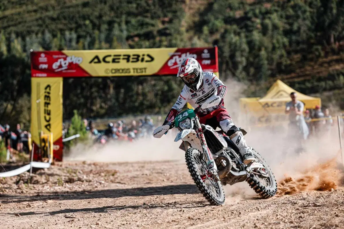 EnduroGP25 #5 Portogallo D2. Rivincita Andrea Verona nel Mondiale che non finisce mai [VIDEO] (3)