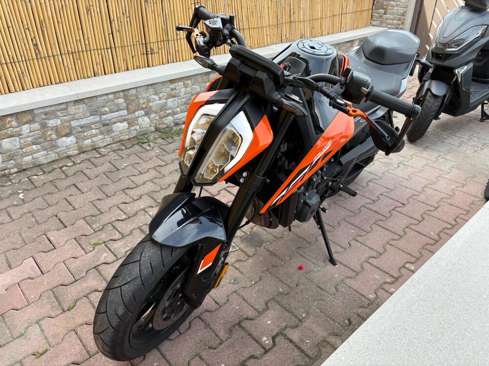 KTM 790 Duke L (2023 - 24)