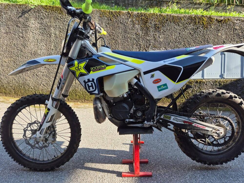 Husqvarna TE 300i (2018) (5)