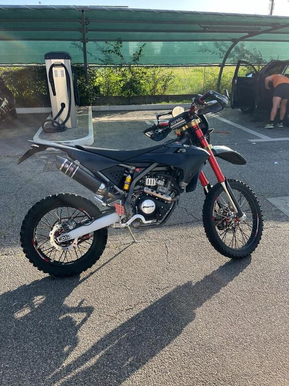 Fantic Motor Enduro 125 Competition 4t (2020) (4)