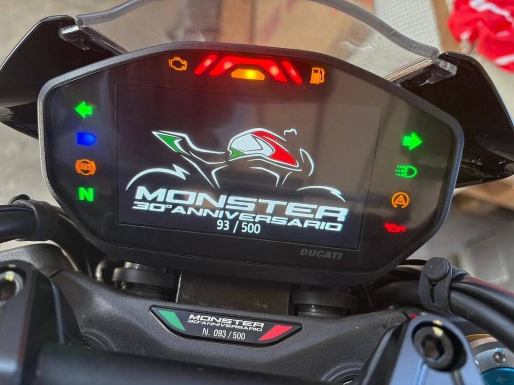 Ducati Monster 937 30° Anniversario (2023 - 24) (3)