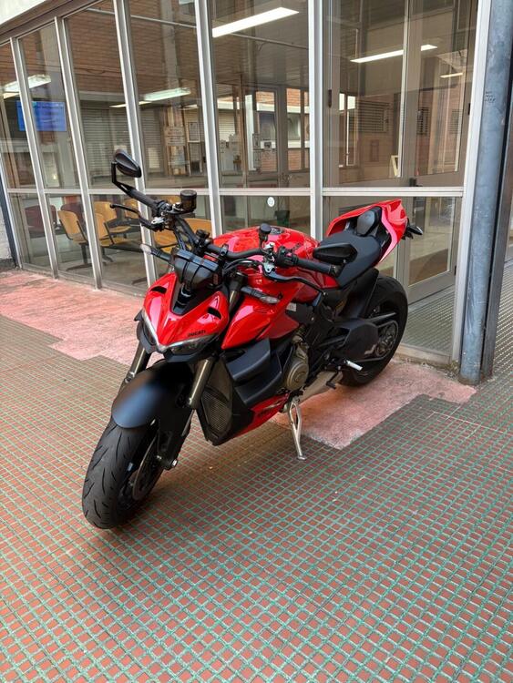 Ducati Streetfighter V4 (2023 - 24) (2)